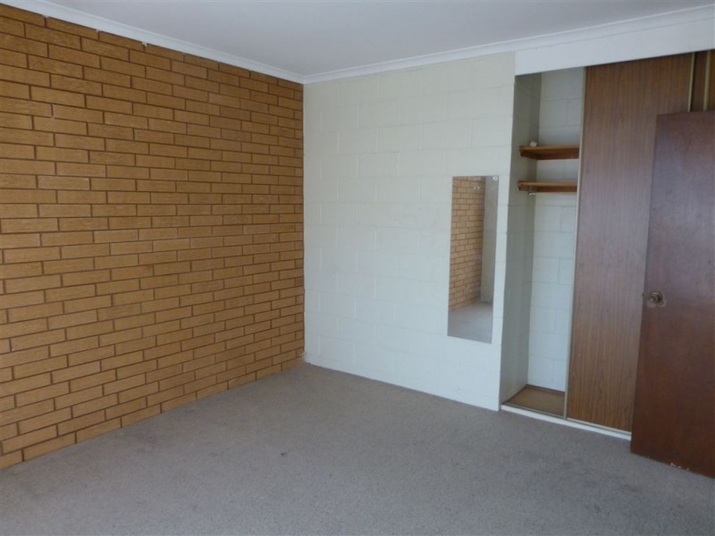 2/307 Macauley Street, Albury NSW 2640