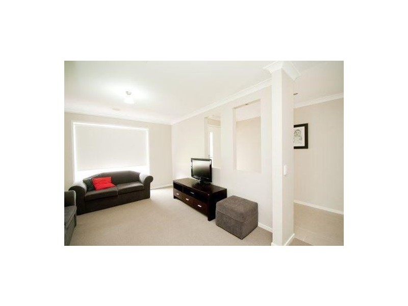 121 Whitebox Cct, Thurgoona NSW 2640