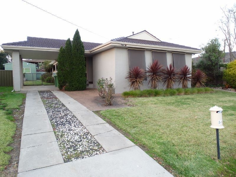566 Regina Avenue, North Albury NSW 2640