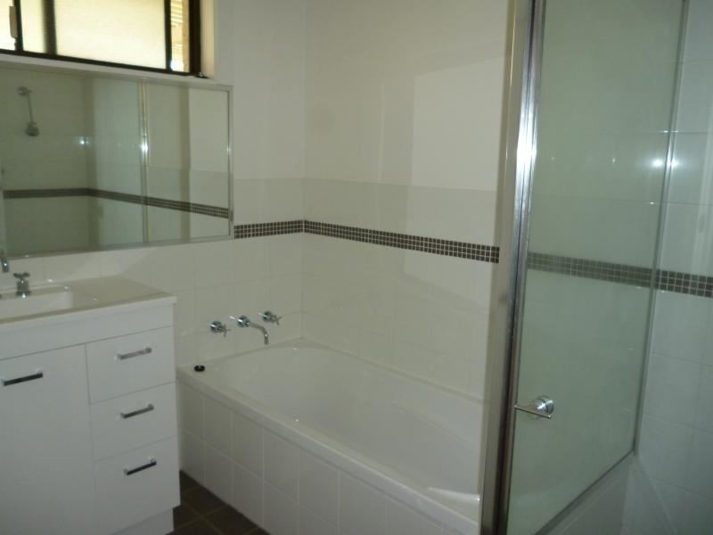 566 Regina Avenue, North Albury NSW 2640