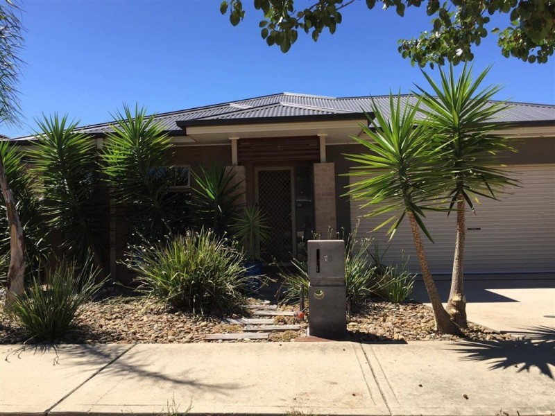 16 Castleton Street, Wodonga VIC 3690