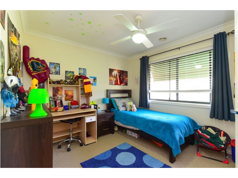 6 Swallow Court, Thurgoona NSW 2640