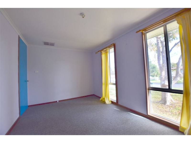 34 Waratah Crescent, West Albury NSW 2640