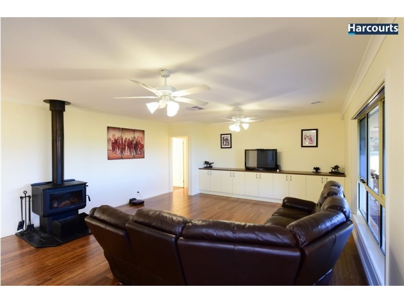 94 Marnie Road, Table Top NSW 2640