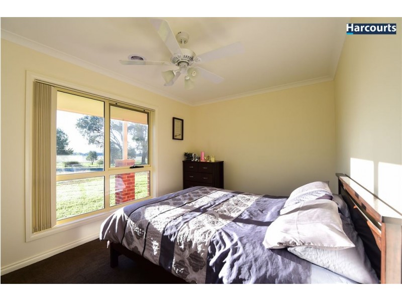 94 Marnie Road, Table Top NSW 2640