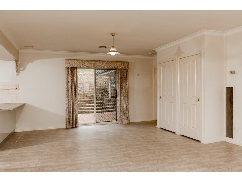 27 Sunrise Terrace, East Albury NSW 2640