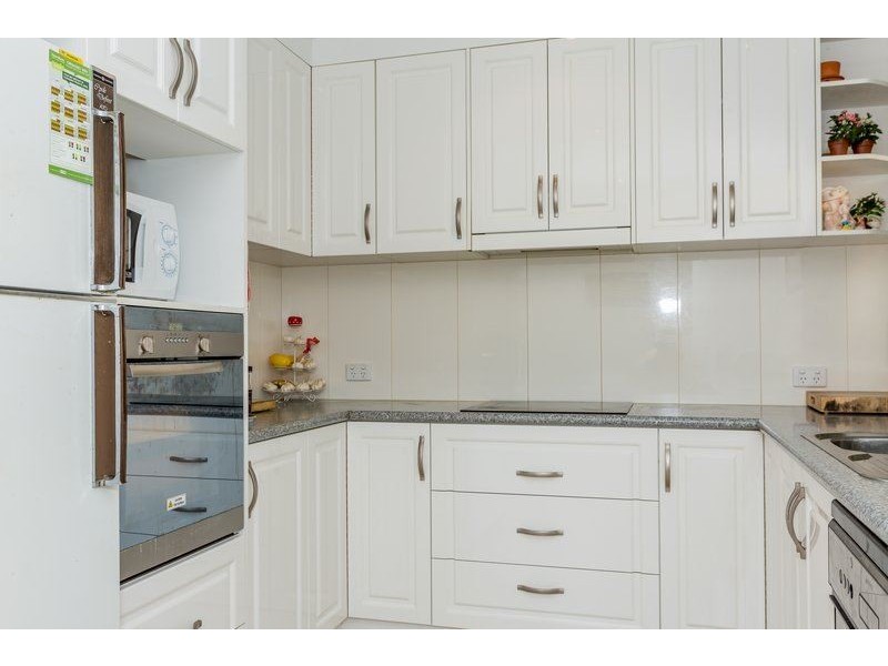 432 Parkview Crescent, Lavington NSW 2641
