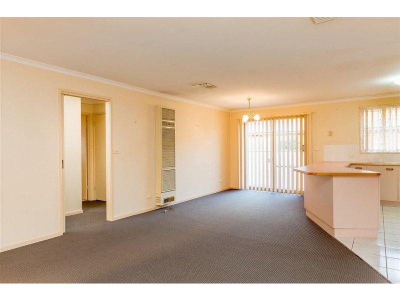 1/6 Rachel Court, Lavington NSW 2641