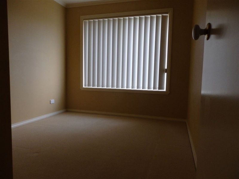 87 Barton Street, Wodonga VIC 3690