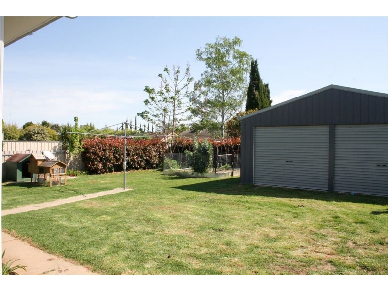 4 Dunstan Street, Wodonga VIC 3690
