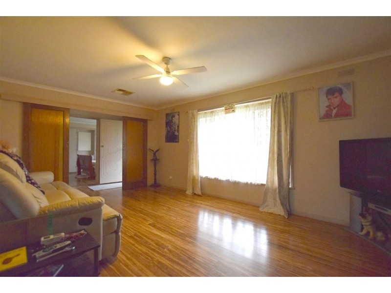 52 High Street, Chiltern VIC 3683