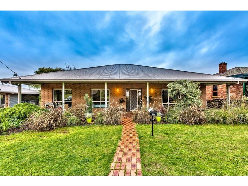 10 Craig Drive, Bellbridge VIC 3691