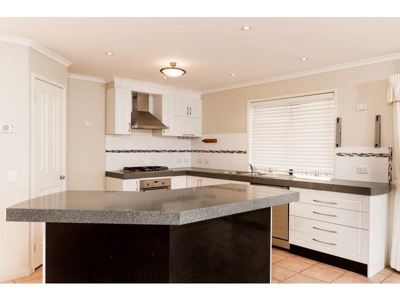 9 Lorage Street, Baranduda VIC 3691