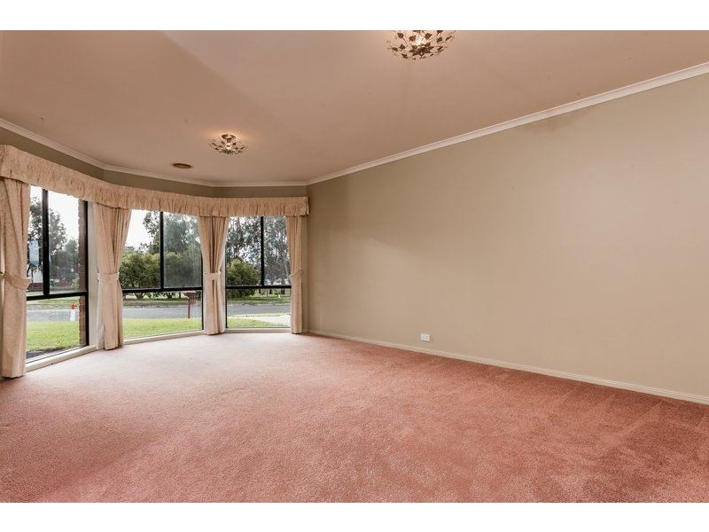 9 Lorage Street, Baranduda VIC 3691