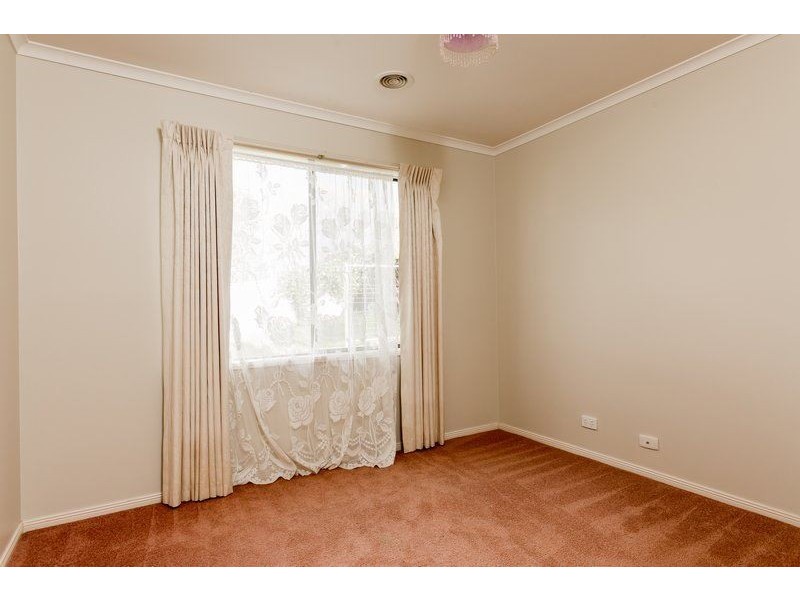 9 Lorage Street, Baranduda VIC 3691