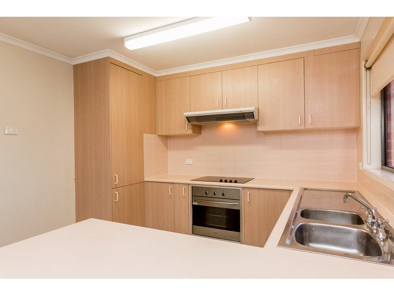 63 Mayfair Drive, West Wodonga VIC 3690