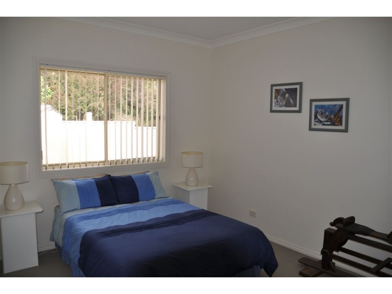 7 Honeysuckle Street, Thurgoona NSW 2640