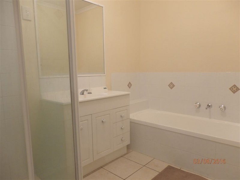 49B Charles Street, Wodonga VIC 3690