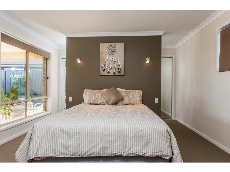 38 Lysterfield Lane, West Wodonga VIC 3690