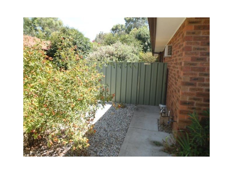 1/9 McMahon Place, Wodonga VIC 3690