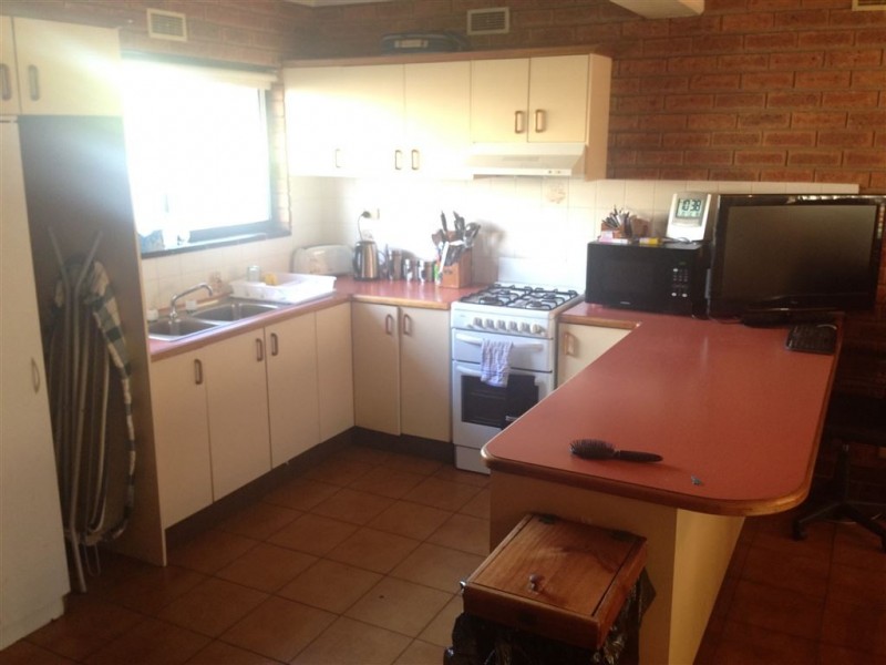 3/2 Mckibbin Court, Wodonga VIC 3690