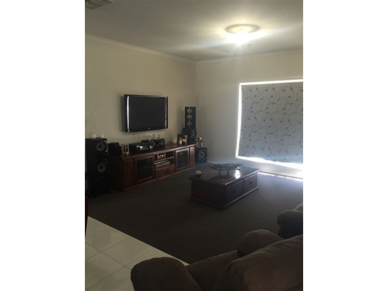 16 Castleton Street, Wodonga VIC 3690