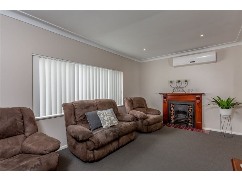 222 Kooba Street, North Albury NSW 2640