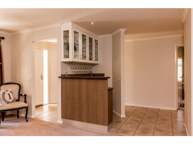 87 Rivergum Drive, East Albury NSW 2640