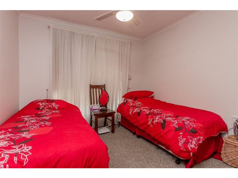 2/26 Wentworth Crescent, Lavington NSW 2641