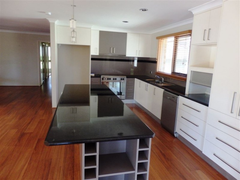 23 Huon Creek Road, Wodonga VIC 3690