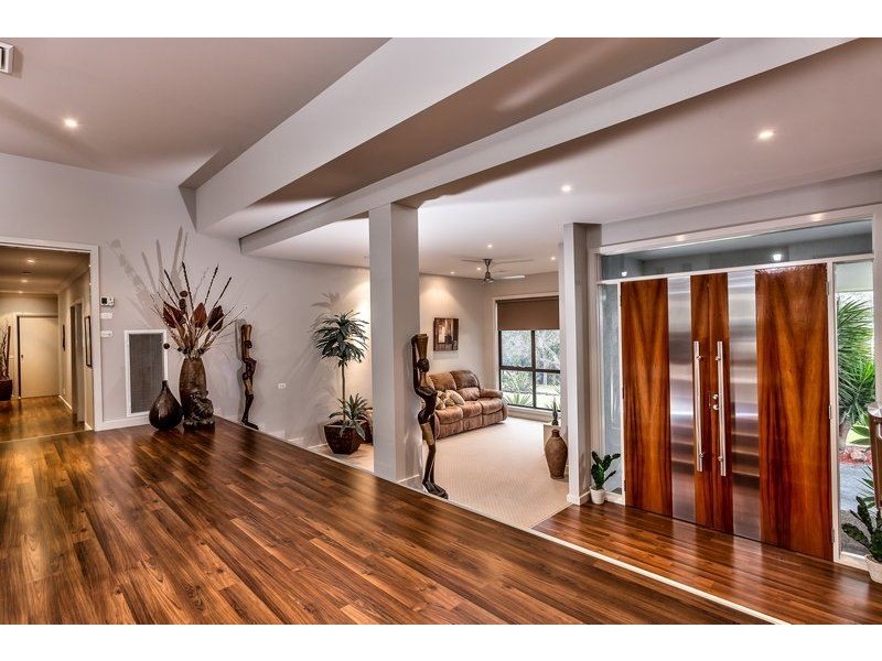 14 McGaffins Road, Wodonga VIC 3690