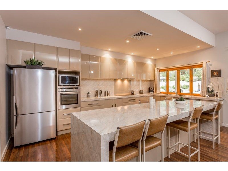 14 McGaffins Road, Wodonga VIC 3690