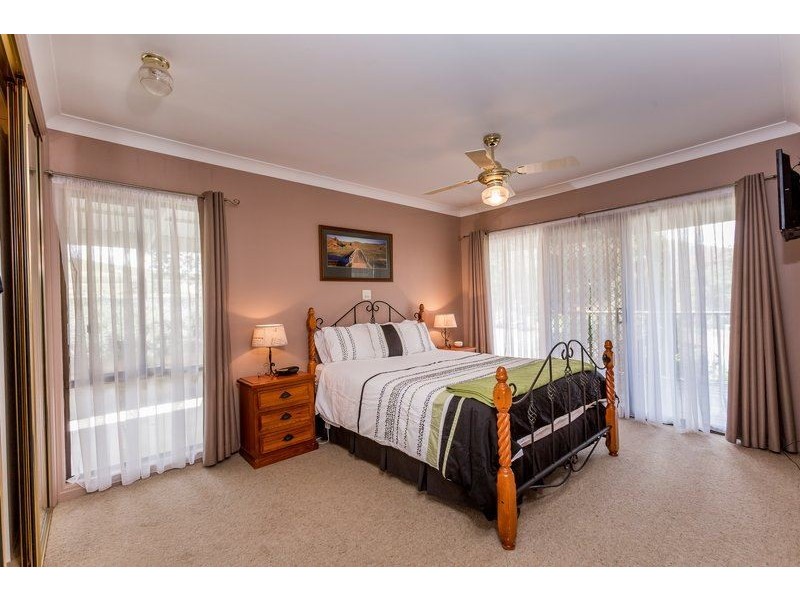 189 Wymah Ferry Road, Table Top NSW 2640