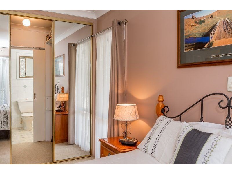 189 Wymah Ferry Road, Table Top NSW 2640