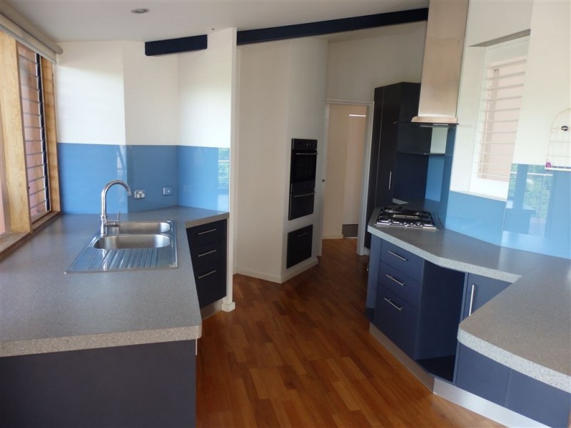 37 Avondale Drive, Wodonga VIC 3690