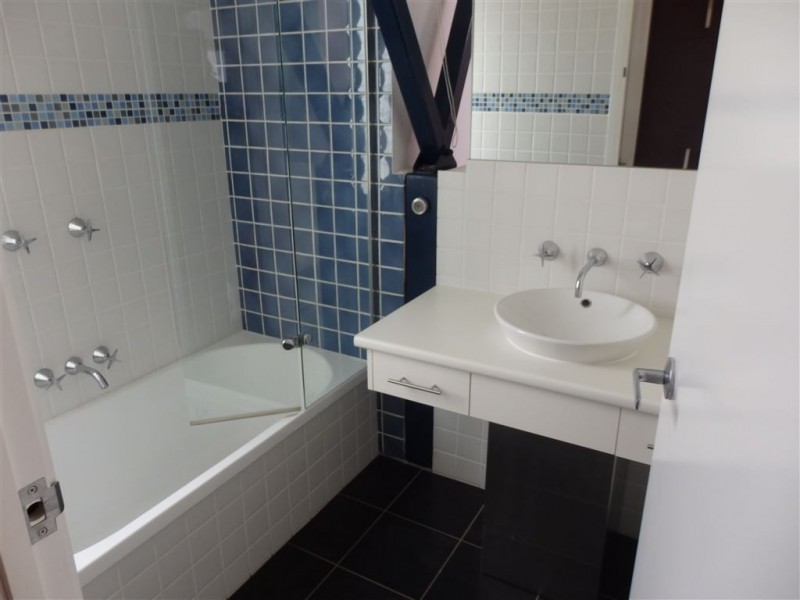 37 Avondale Drive, Wodonga VIC 3690