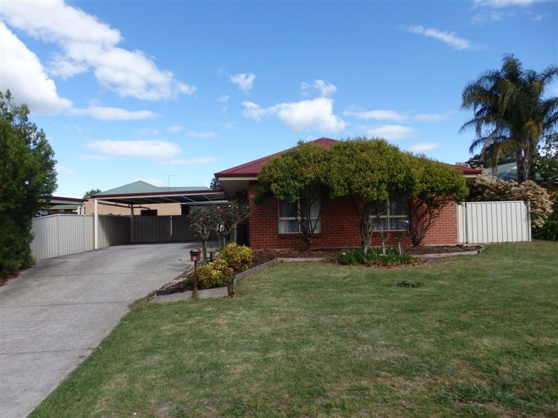 2 Jennifer Place, Wodonga VIC 3690