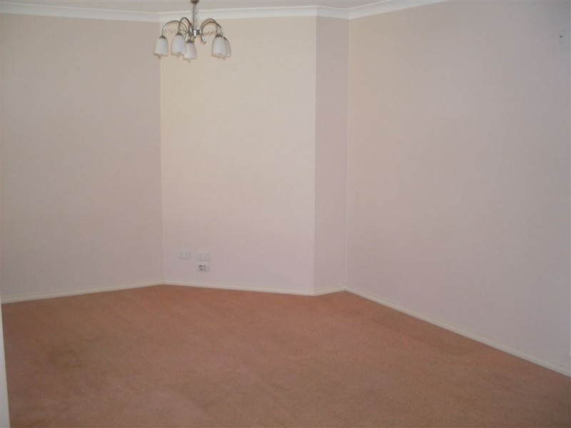 63 Dumbrell Circuit, Glenroy NSW 2640