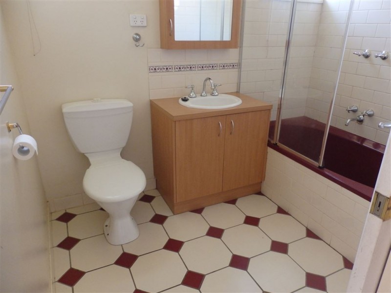 10 Athol Street, Wodonga VIC 3690