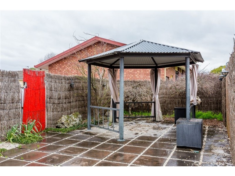 2/1013 Wewak Street, Lavington NSW 2641