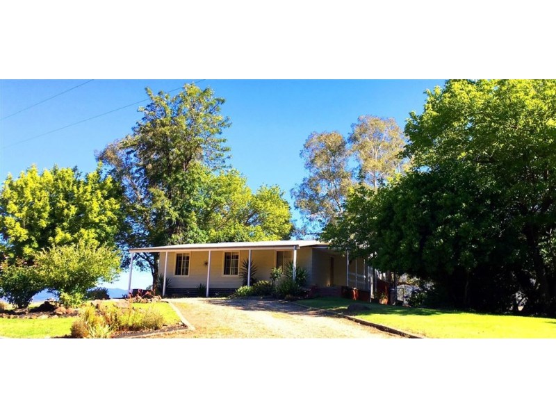 385 Simpsons Road, Kergunyah VIC 3691