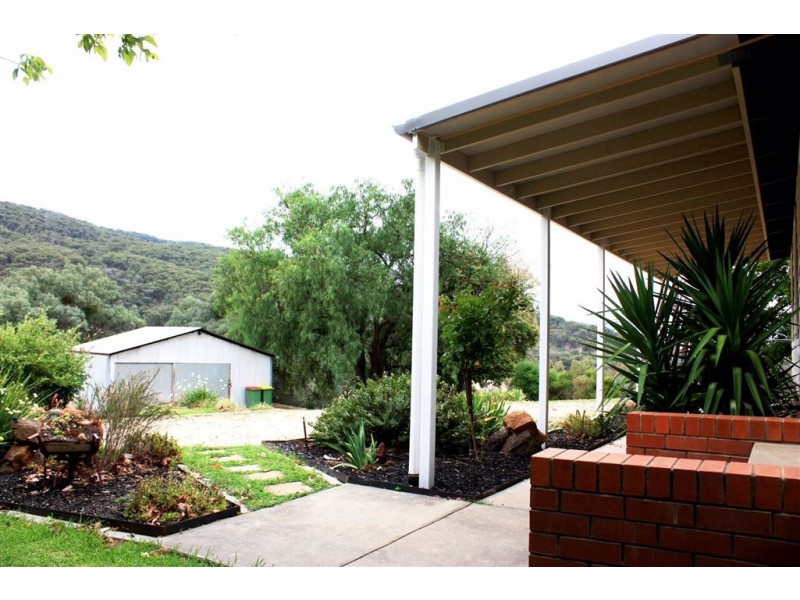 385 Simpsons Road, Kergunyah VIC 3691