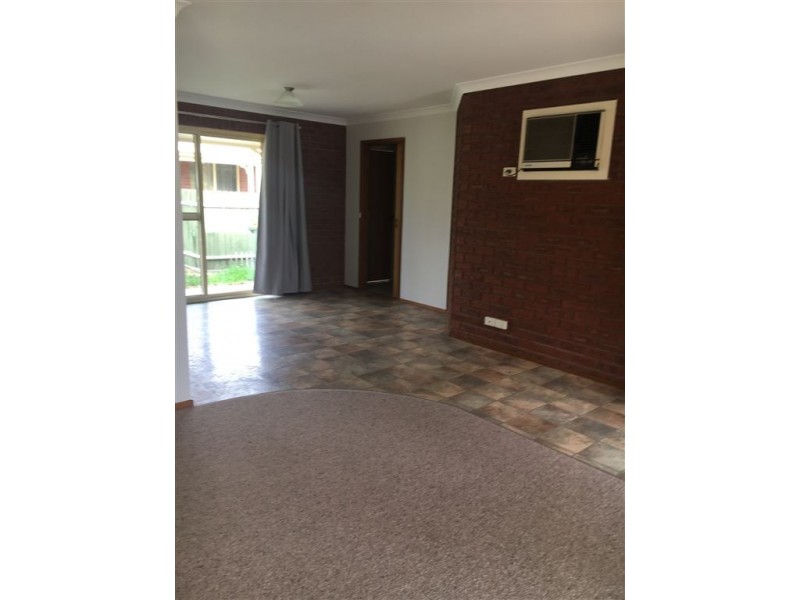 1/27 Emerald Avenue, West Wodonga VIC 3690