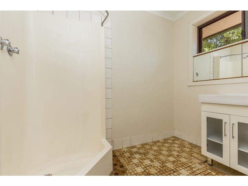 2/7 Skipton Court, Wodonga VIC 3690