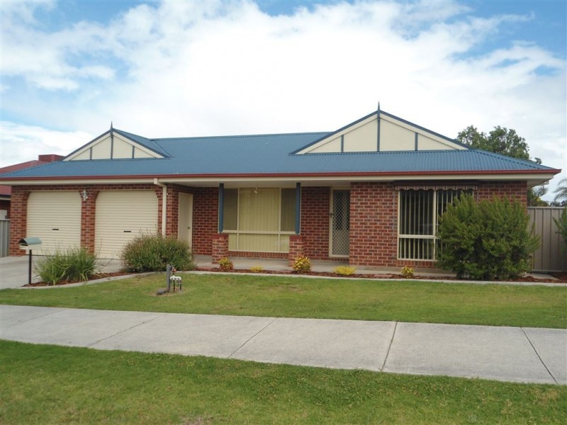 96 Nightingale Ave, West Wodonga VIC 3690