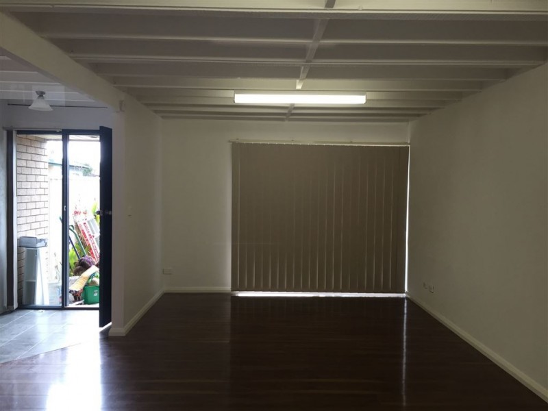 14/429 Griffith Road, Lavington NSW 2641