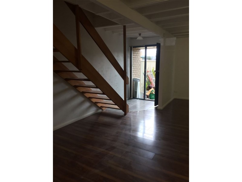 14/429 Griffith Road, Lavington NSW 2641