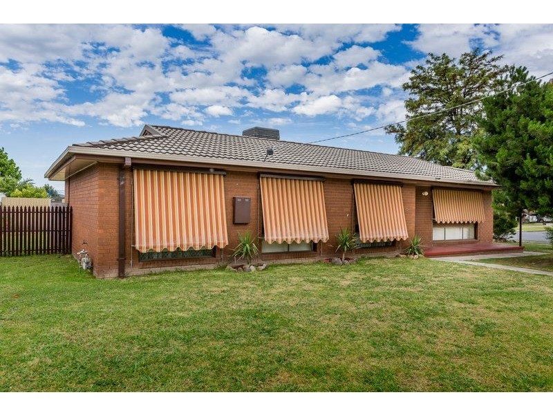 13 Serpentine Avenue, Wodonga VIC 3690