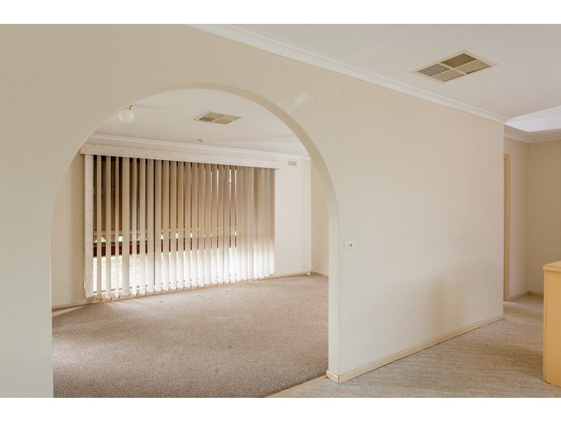 13 Serpentine Avenue, Wodonga VIC 3690