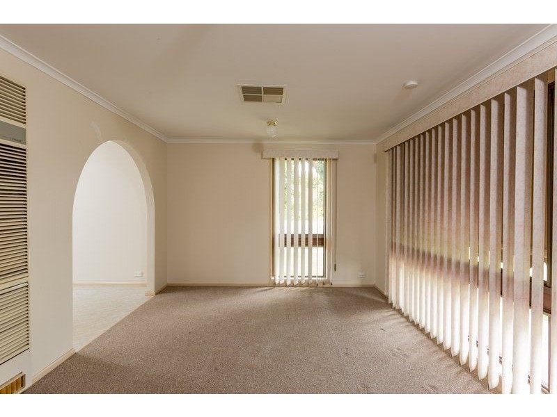 13 Serpentine Avenue, Wodonga VIC 3690